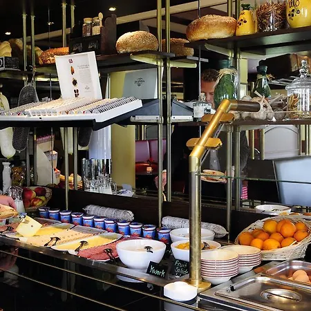 Ξενοδοχείο Ibis 3*